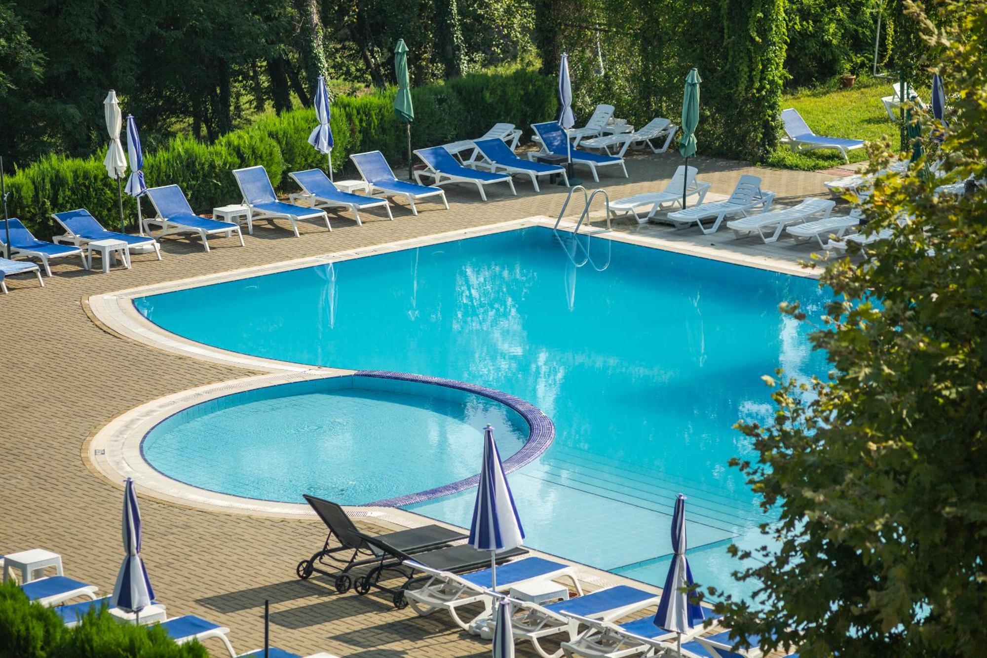 Legends Tskaltubo Spa Resort Eksteriør bilde