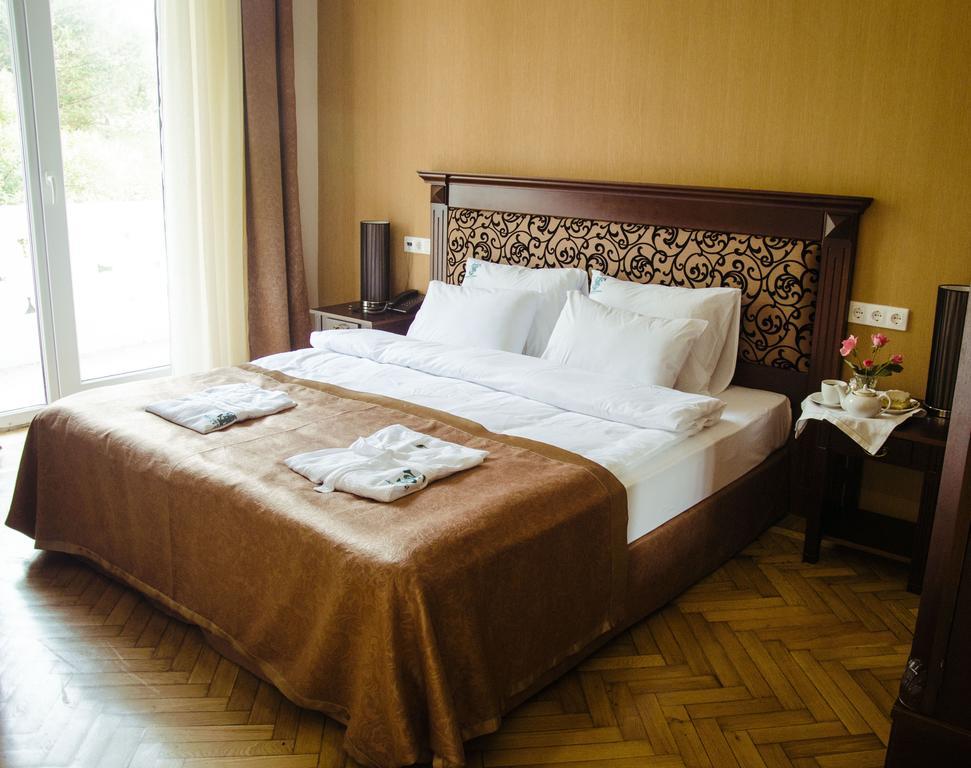 Legends Tskaltubo Spa Resort Eksteriør bilde